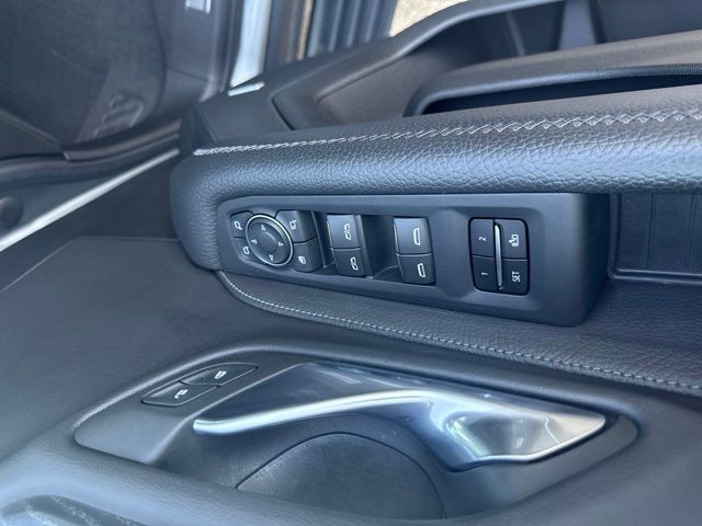 2023 GMC Yukon Denali:46747A
