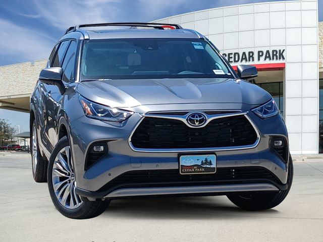 Heavy Metal 2026 Toyota Highlander SUV / Crossover All-Wheel Drive 8-Speed Automatic