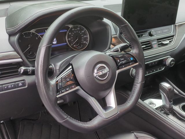 Used 2023 Silver Nissan 2.5 SL image 31