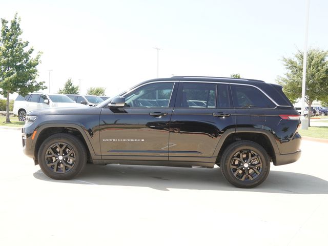 Used 2024 Jeep Grand Cherokee SUV