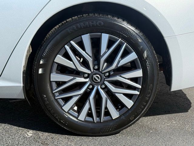 used 2025 Nissan Altima car, priced at $22,947