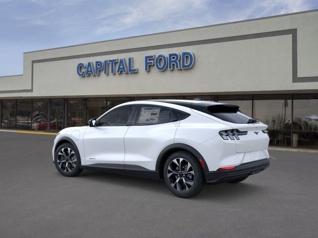 New 2026 White Ford Select image 4