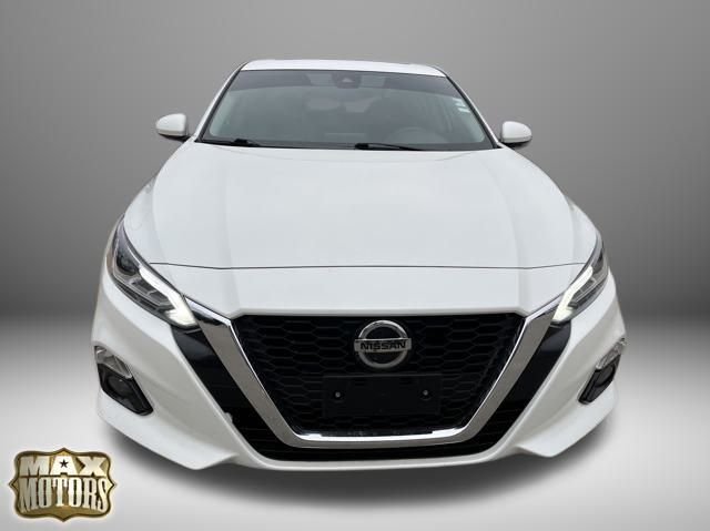 Used 2022 Nissan Altima 2.5 SL with VIN 1N4BL4EWXNN409501 for sale in Kansas City