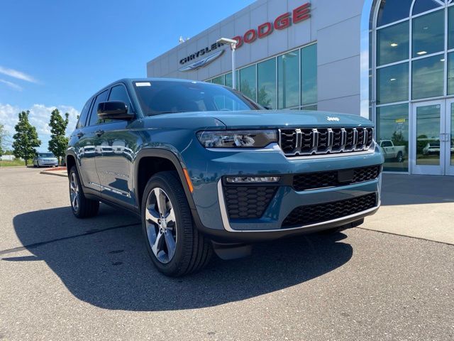 2026 Jeep Grand Cherokee Limited - Steel Blue exterior view 3