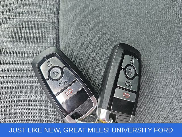 Used 2023 White Ford XLT image 32