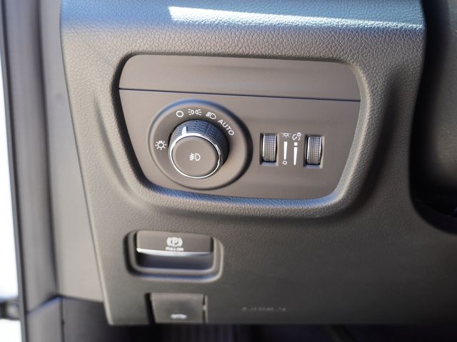 New 2026 Jeep Grand Cherokee SUV