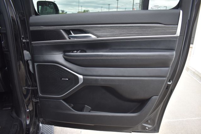 Used 2023 Jeep Wagoneer L SUV