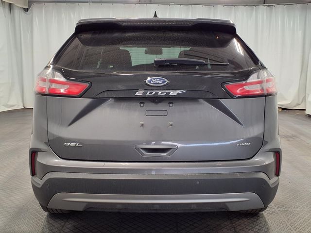 2023 Ford Edge