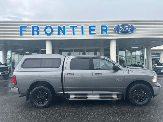 Mineral Gray Metallic Clearcoat 2013 RAM 1500 Pickup Truck Four-Wheel Drive 8-Speed Automatic