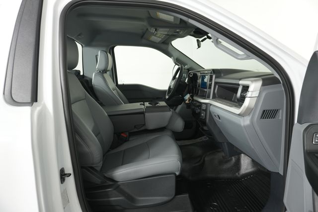 New 2026 White Ford XL image 19