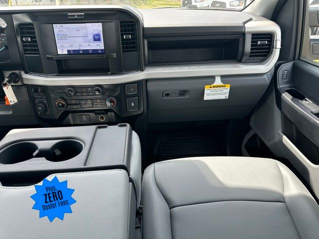 2025 Ford F-350SD XL photo