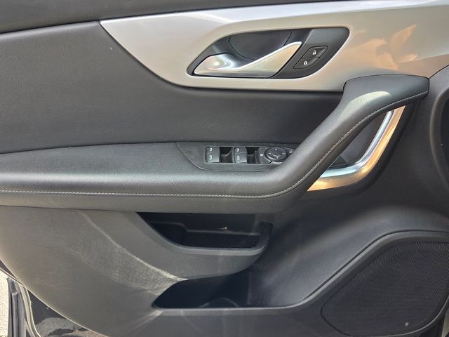 Certified Used 2022 Gray Chevrolet LT image 27