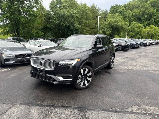 Onyx Black Metallic 2025 Volvo XC90 Recharge T8 Ultra Bright Theme 6-Passenger eAWD SUV / Crossover All-Wheel Drive Automatic