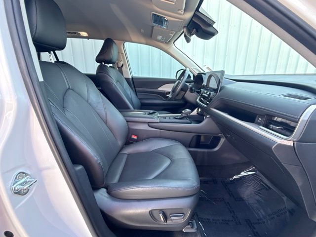 2024 Toyota Grand Highlander Limited:47350A