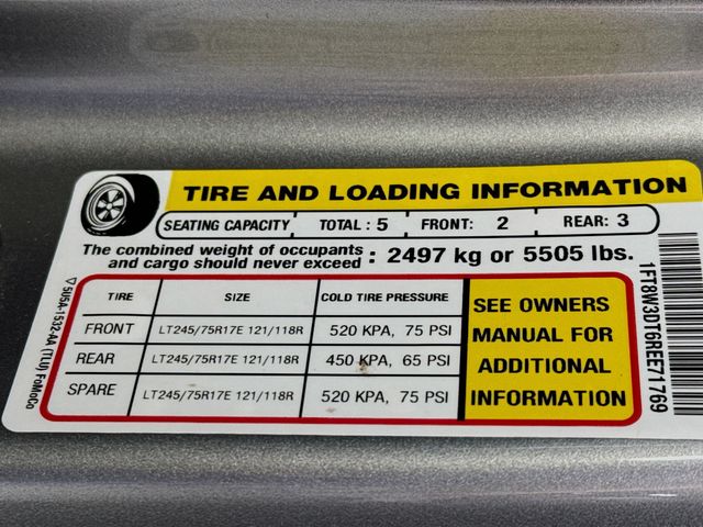 2024 Silver Metallic Ford F-350SD Lariat 4X4 Truck