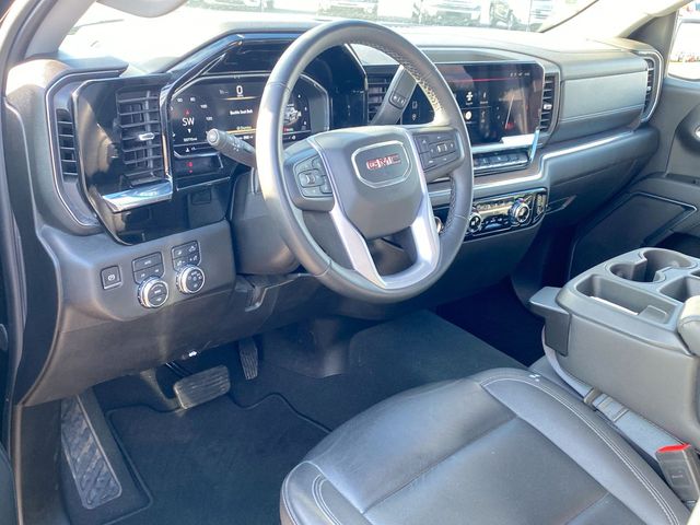 2024 GMC Sierra 1500 SLT 10