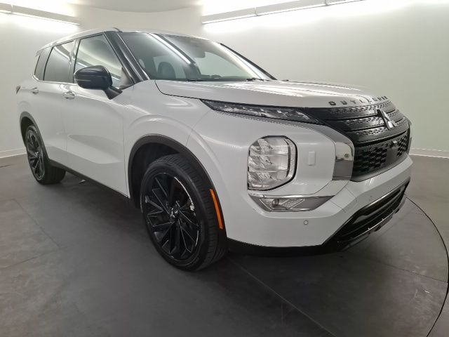 2023 Mitsubishi Outlander SE S-AWC