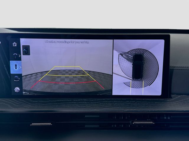 Thumbnail: 2026 Genesis GV80 - 13