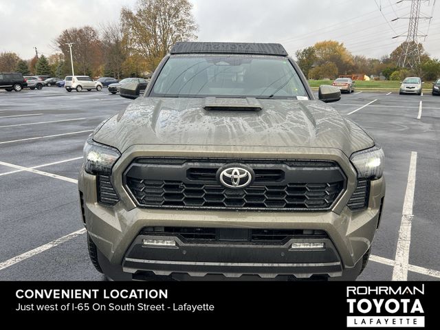 2024 Toyota Tacoma TRD Off-Road 9