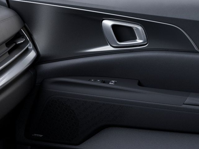 New 2026 Kia Carnival MPV Van