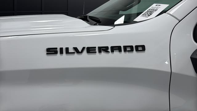 Used 2024 Summit White Chevrolet RST image 43