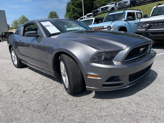 2014 Ford Mustang V6 7