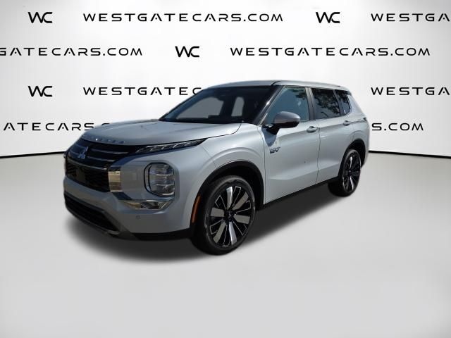 Diamond White 2026 Mitsubishi Outlander Hybrid Plug-in SUV / Crossover All-Wheel Drive 1-Speed Automatic