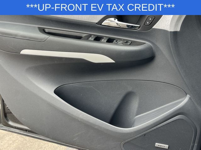 Used 2018 Chevrolet Bolt EV For Sale in Livonia, MI