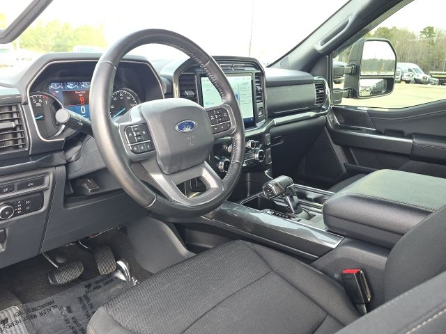 2022 Ford F-150 XLT:B02121