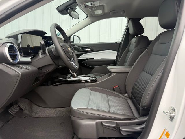 new 2026 Chevrolet Trax car, priced at $25,630