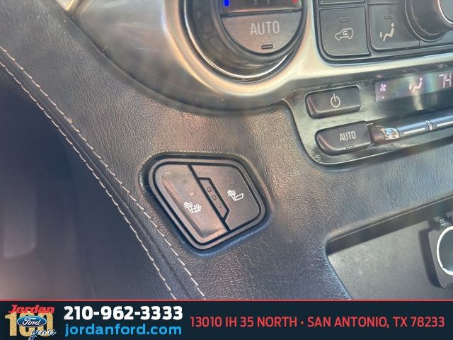 Used Car 2018 Chevrolet Tahoe  Lt For Sale Under $25,000 In San Antonio, Texas