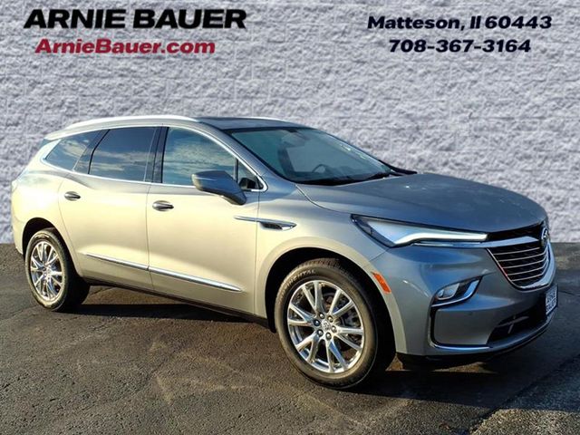 2023 Buick Enclave Essence AWD