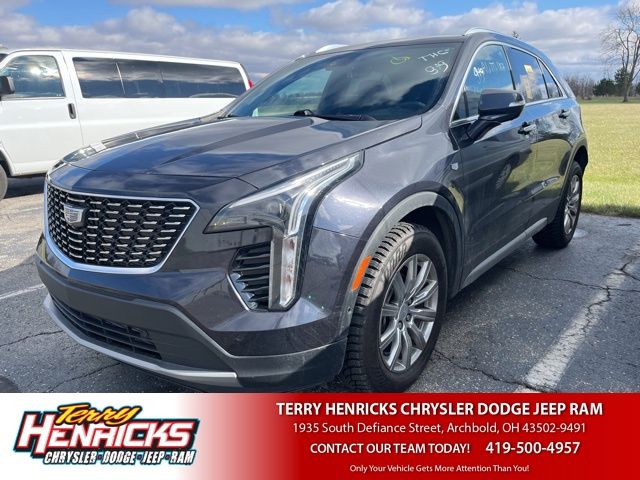 2022 Cadillac XT4 Premium Luxury AWD