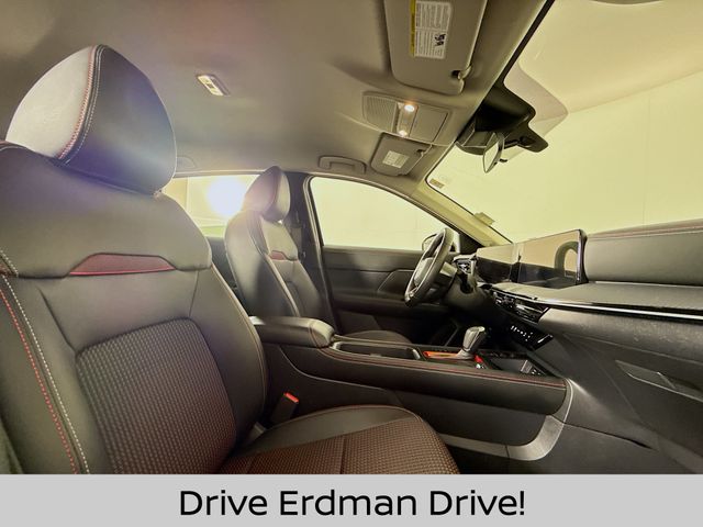 Used 2025 Nissan Kicks SUV