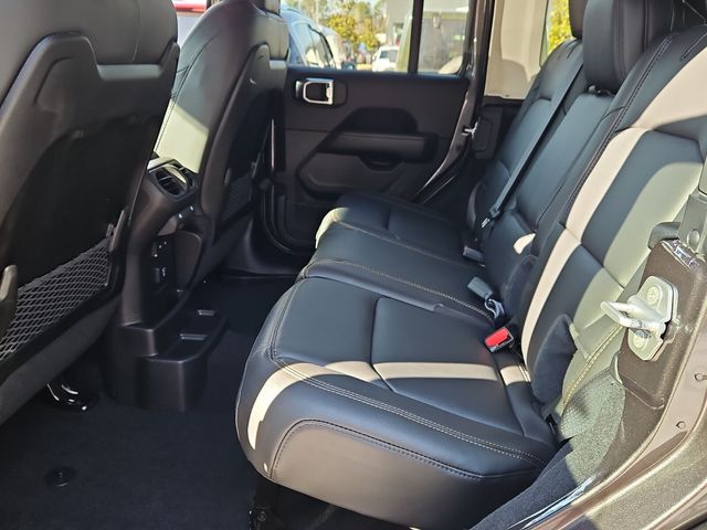 New 2026 Gray Jeep Sahara image 11