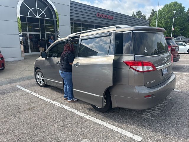 2015 Nissan Quest 3.5 SL photo