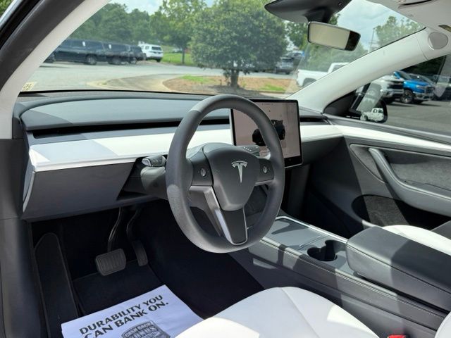 Used 2024 Tesla Model Y SUV