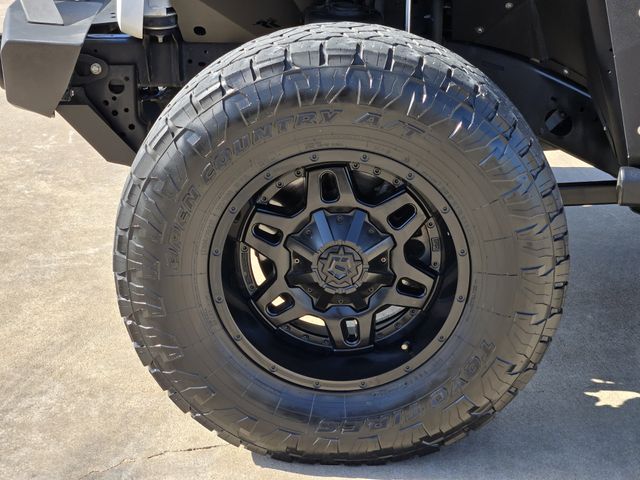 2020 Bright White Clearcoat Jeep Gladiator Sport 4X4 Truck