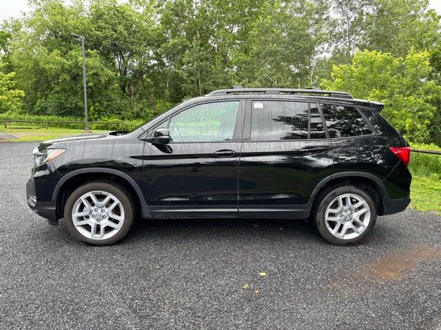 Used 2025 Honda Passport SUV
