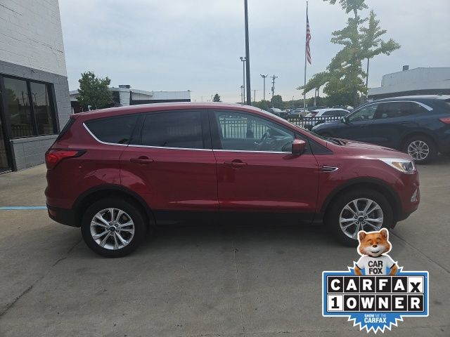 2019 Ford Escape SE 2