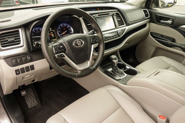 used 2015 Toyota Highlander car, priced at $16,450
