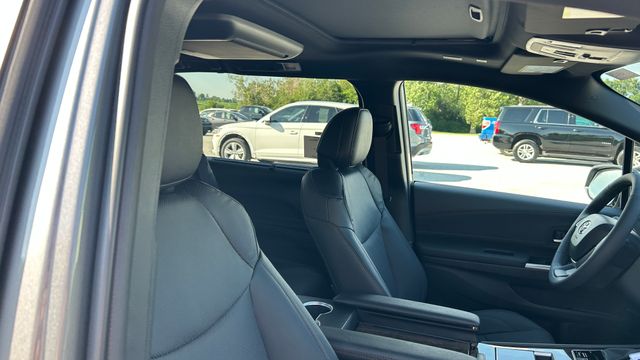 New 2026 Toyota Sienna Van