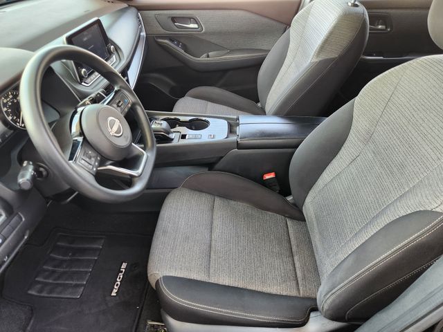 2023 Nissan Rogue SV photo 7