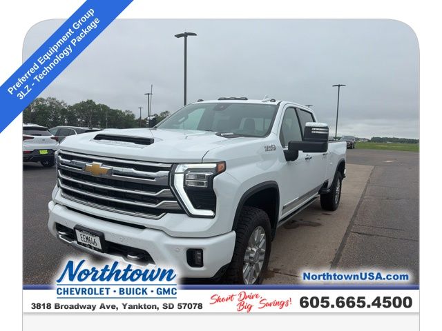 Summit White 2024 Chevrolet Silverado 3500HD High Country Crew Cab 4WD Pickup Truck Four-Wheel Drive Automatic