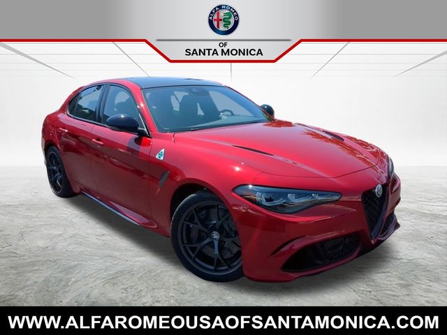 2024 Alfa Romeo Giulia Quadrifoglio RWD