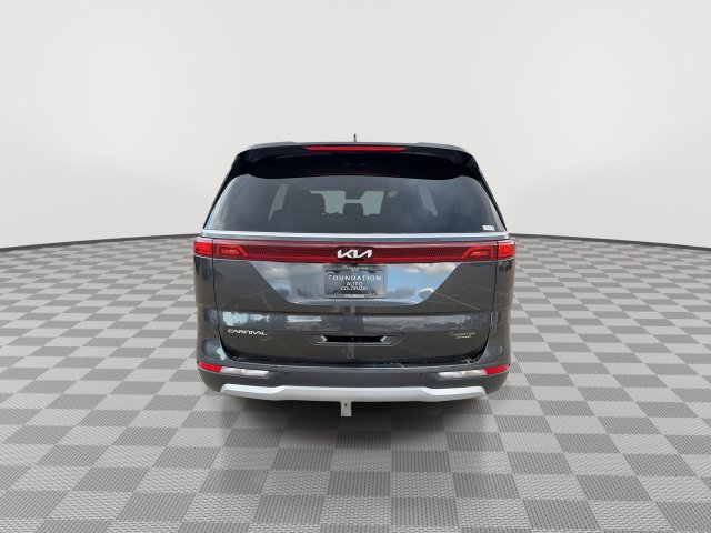 Used 2023 Kia Carnival Van