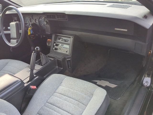 1989 Chevrolet Camaro IROC Z photo