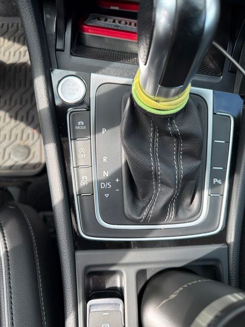 2019 Volkswagen Golf R DCC & Navigation 4Motion White at Sutliff Volkswagen
