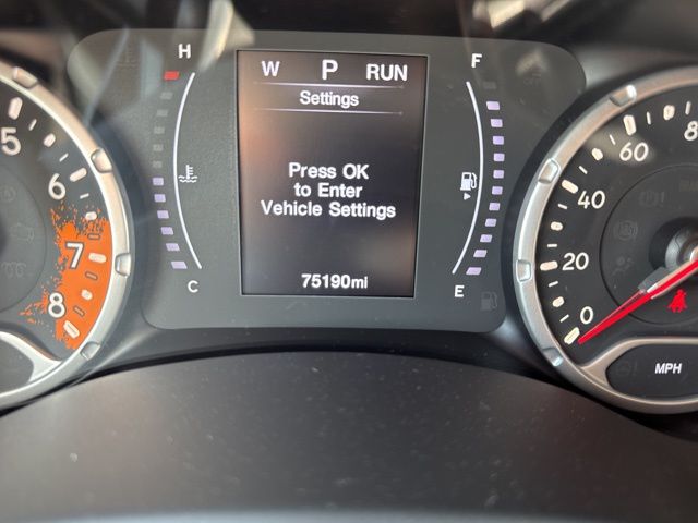 Used 2017 Red Jeep Sport image 24