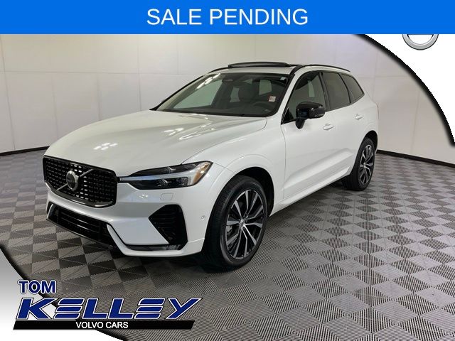 Crystal White Metallic 2024 Volvo XC60 SUV / Crossover All-Wheel Drive Automatic
